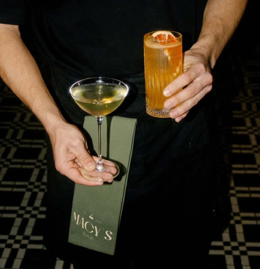 Macy's Bar tender